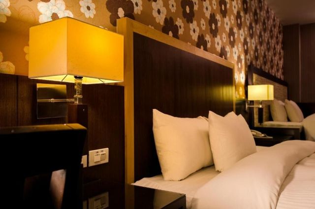 Wogo Hotel-Cozy Quadruple Room-4