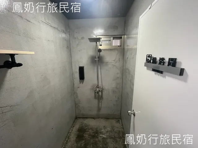 鳳奶客棧-八人背包客房(女性)-5