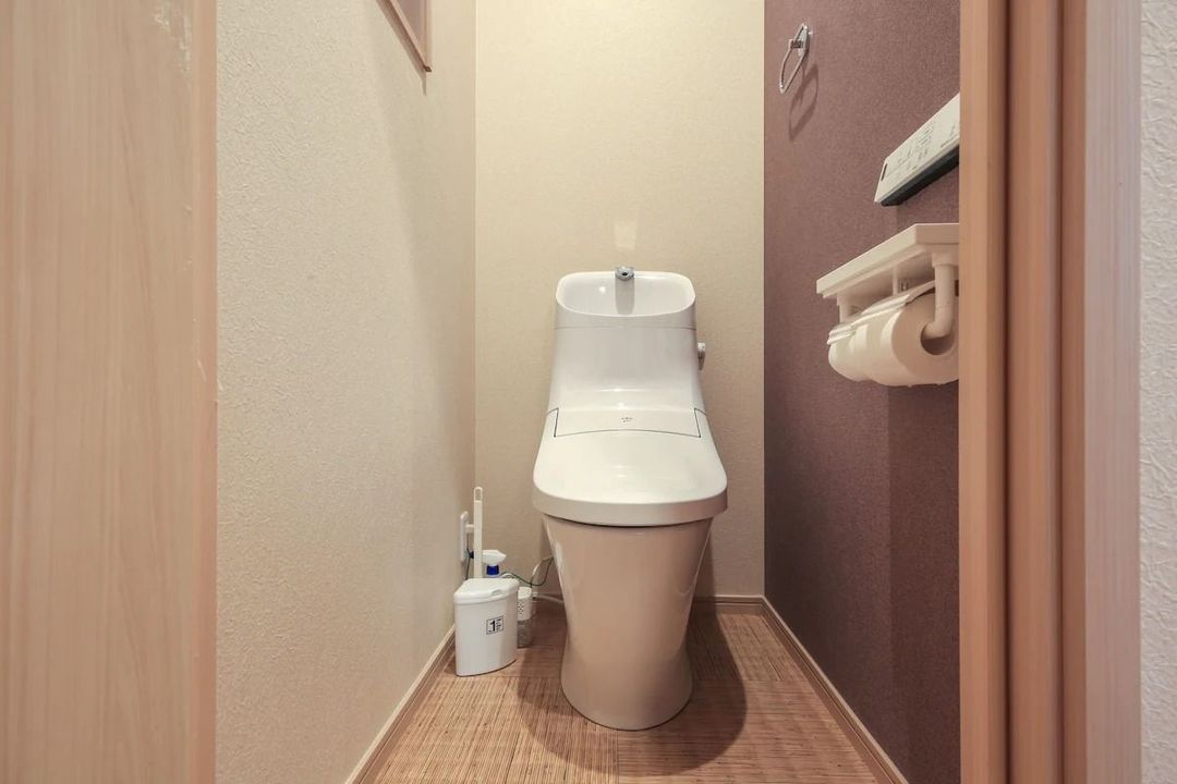 10min walk to Asakusa/2 Bedrooms+Living Room (Loft)/2Toilets+1Bathroom/42㎡, Max 5pax/Entire house