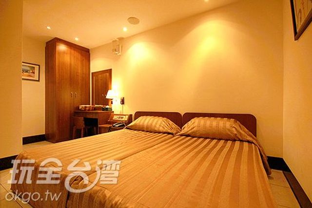 TaiHu Hotel in Sun Moon Lake-Twin Room/Double Room without window-3