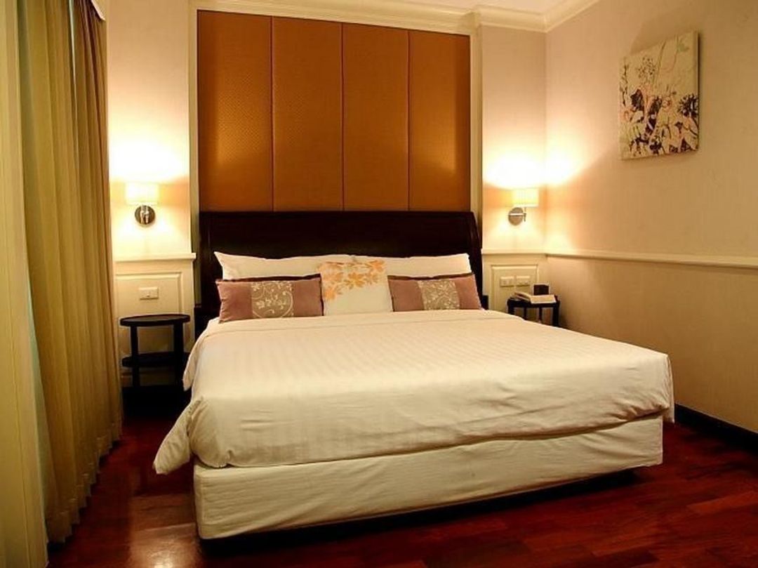 Aurum The River Place