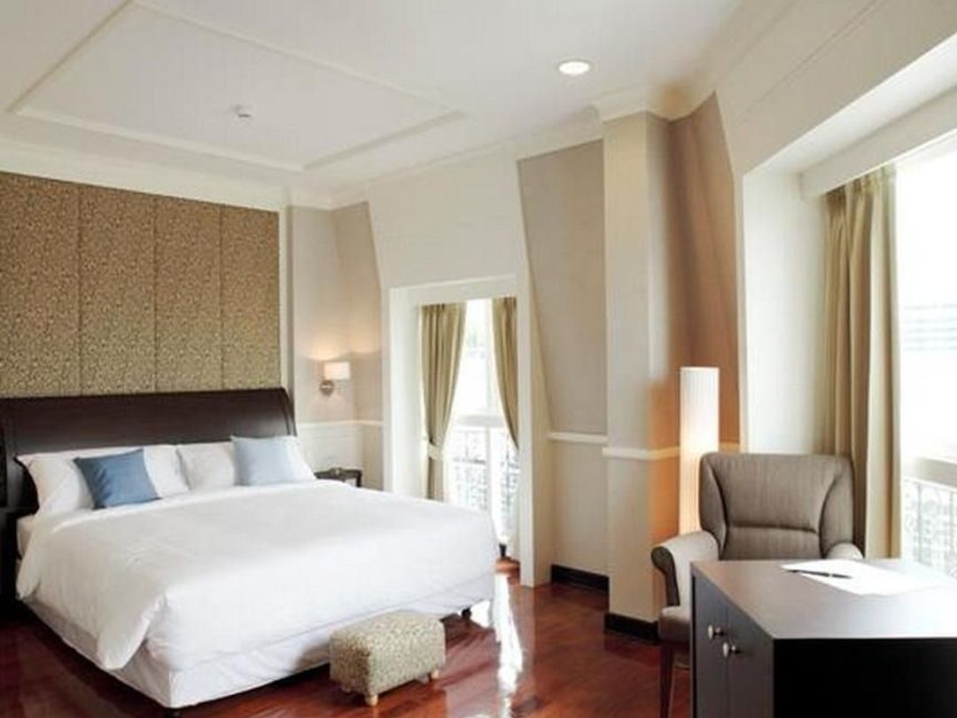 Aurum The River Place