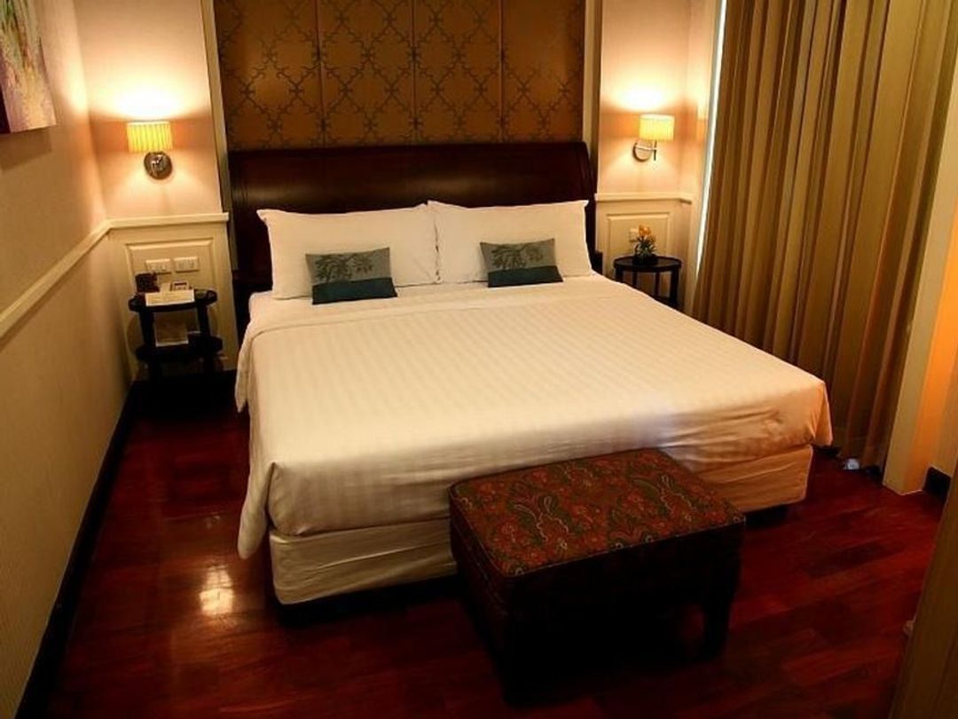 Aurum The River Place