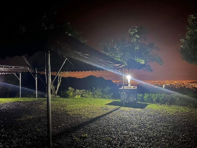 天梯露營區｜百萬夜景！-【自搭帳】F區碎石｜包區｜6MX6M｜宮廷雨棚-5