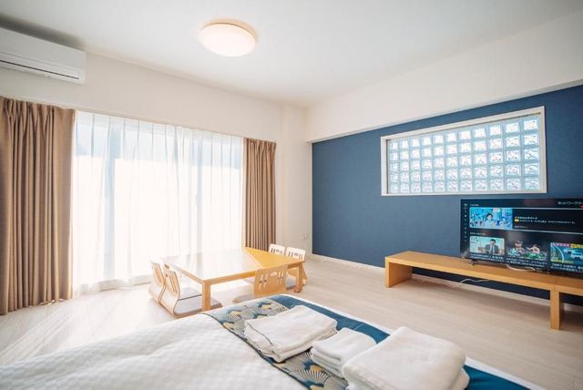 Tanimachi-kun HOTEL Ebisucho 72-Superior Queen Room with Two Queen Beds-5