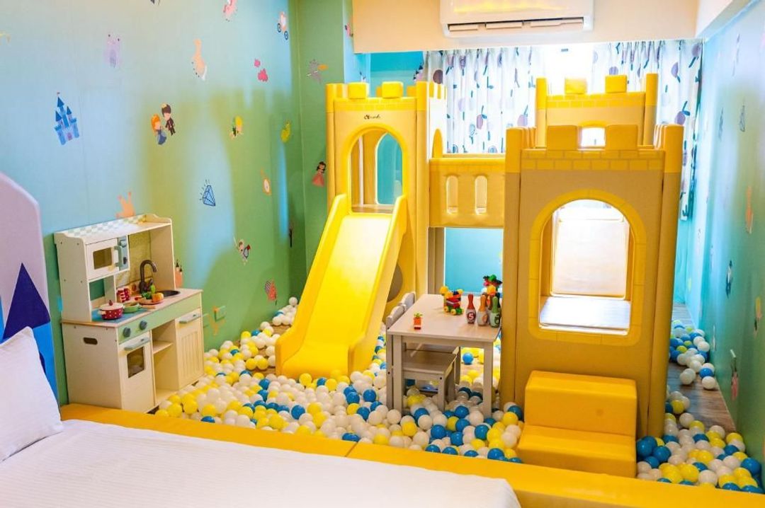 Toyfun Hotel ｜Luodong Night Market 5 minutes walk