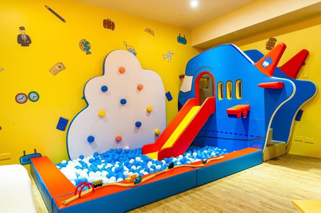 Toyfun Hotel ｜Luodong Night Market 5 minutes walk