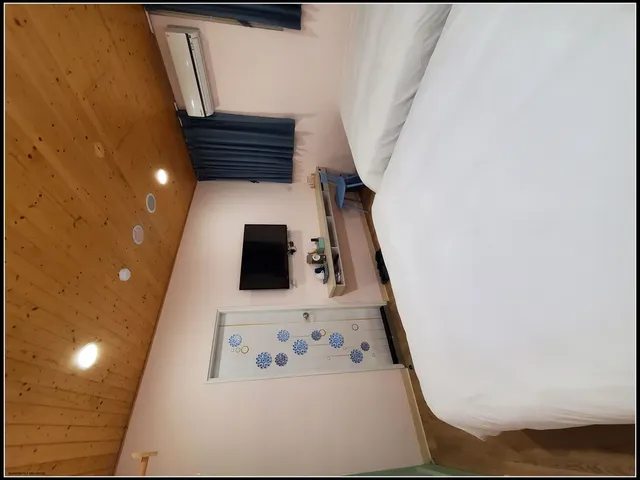 Stopover Inn-Economy Quadruple Room "Don't Pick a Room"-3