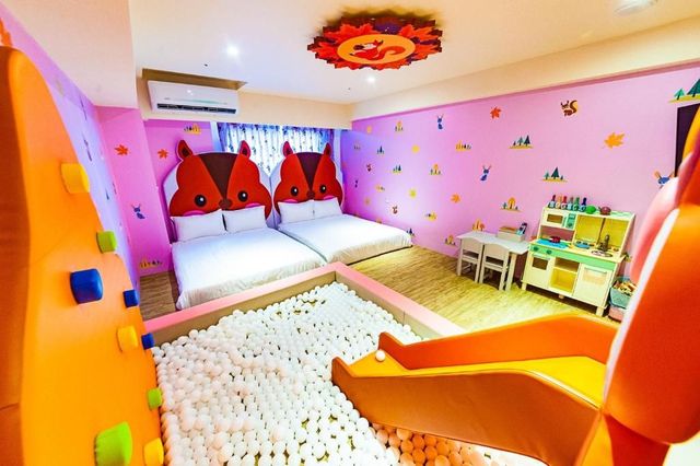 Toyfun Hotel ｜Luodong Night Market 5 minutes walk-402 Quadruple Room with Bath-11