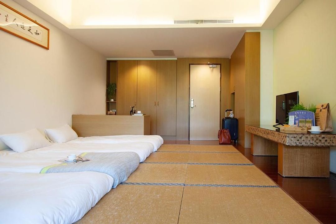 Luminous Hot Spring Resort & SPA
