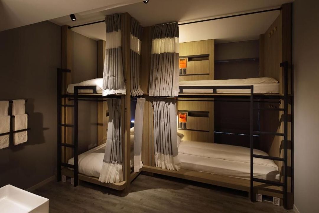 OLAH Poshtel