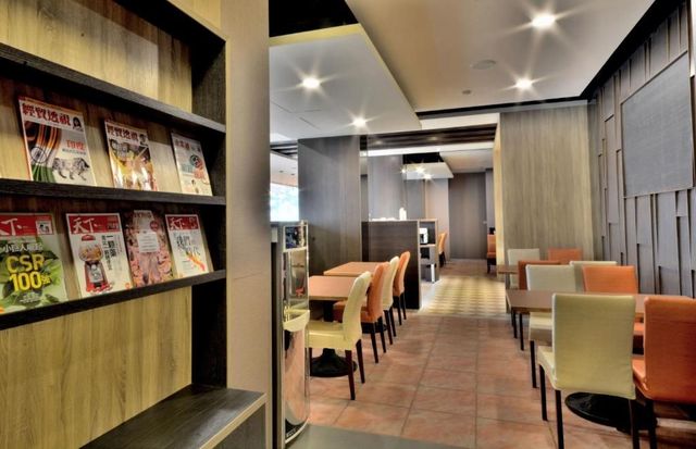 合樂商務設計旅店｜寵物友善-典藏合樂雙床房-6