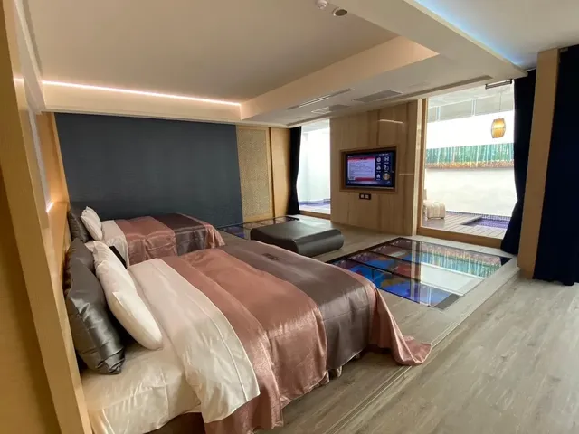 夏都精品汽車旅館-園景親子四人房（入住時間：21點）-10