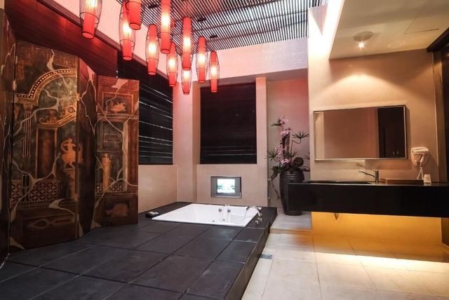 夏都精品汽車旅館-C浪漫風情（入住時間：21點）-5