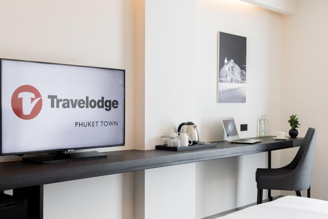 普吉岛彩鸿酒店（Travelodge Phuket Town）