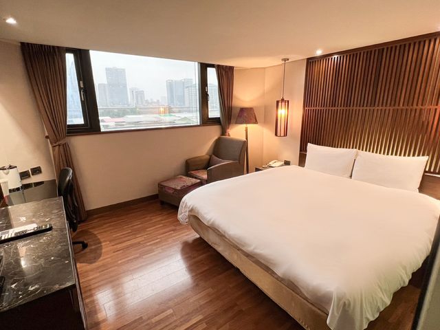 承攜行旅台北八德｜鄰近饒河夜市-景觀雙人客房(市景)-2