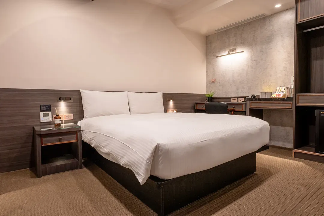 Dream Mansion Hotel