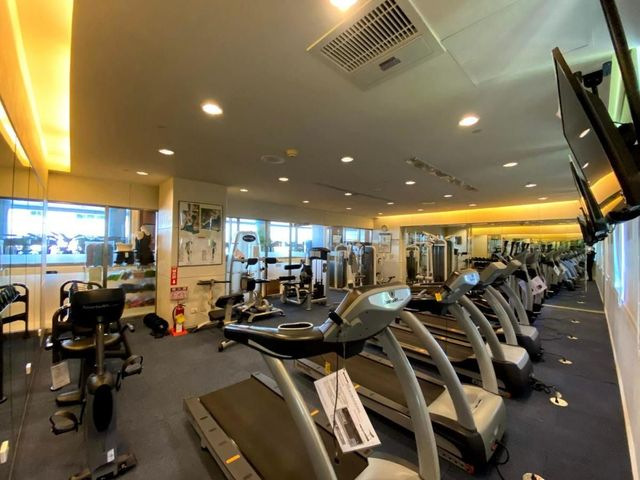 台糖長榮酒店 台南｜緊鄰大東夜市、設有泳池/自助式早餐-闔家經典套房-5