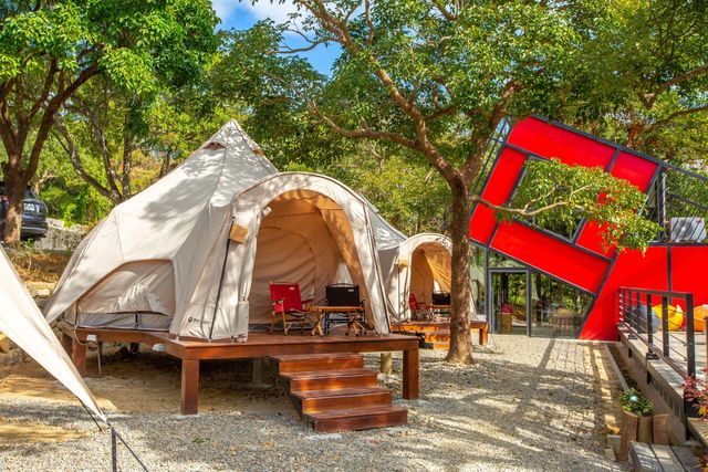 只今漫漫 里山露營｜一泊二食、露營烤肉趣好評優惠持續-【豪華露營】E區 漫香香｜蓮花帳-1