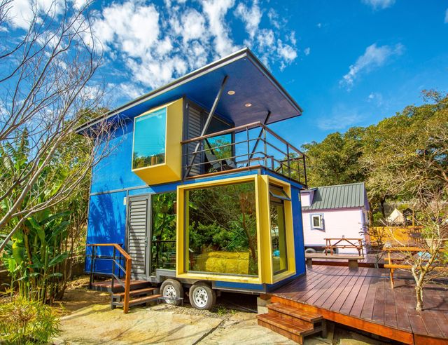 只今漫漫 里山露營｜一泊二食、露營烤肉趣好評優惠持續-【露營車】C區 漫淙淙｜時尚木屋露營車-1