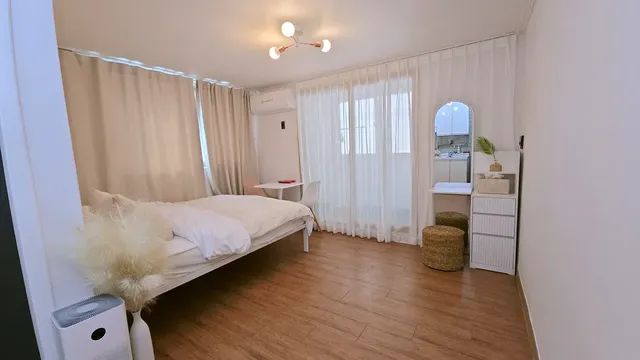 ’獨價’ 奧森小屋｜5分鐘到弘大入口站 ★12/31前預訂滿3晚贈送韓式炸雞★ 有露台-#2｜雙人房-1