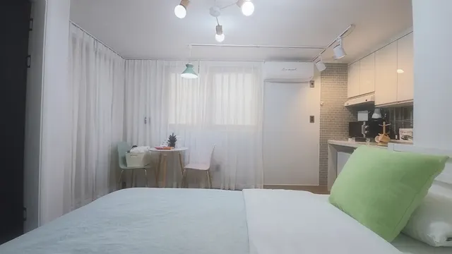 ’獨價’ 奧森小屋｜5分鐘到弘大入口站 ★12/31前預訂滿3晚贈送韓式炸雞★ 有露台-#4｜雙人房-2