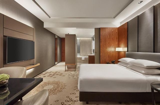 Hyatt Regency Bangkok Sukhumvit【SHA Extra Plus+】-1 King Bed-1