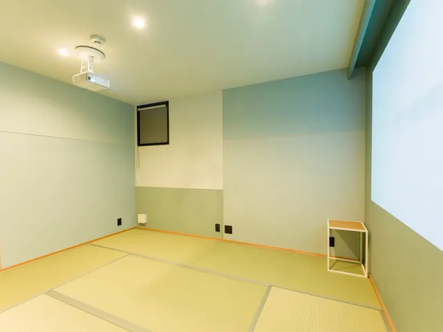 【C棟】プロジェクター付きの和室