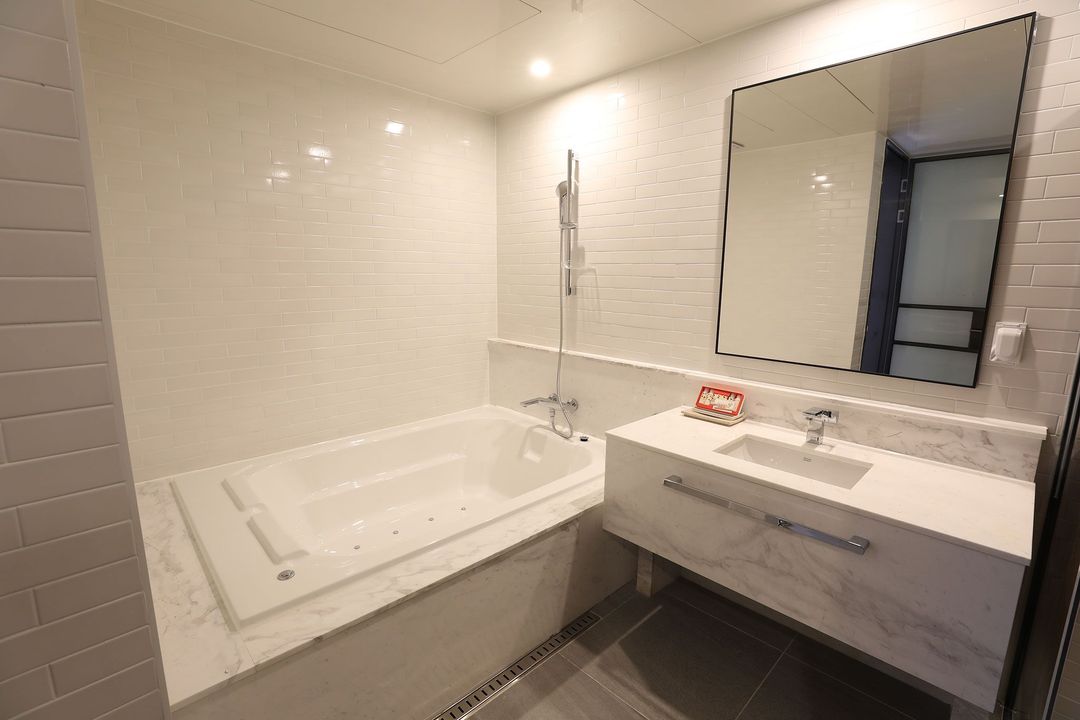 H Avenue Hotel Gwangalli Beach