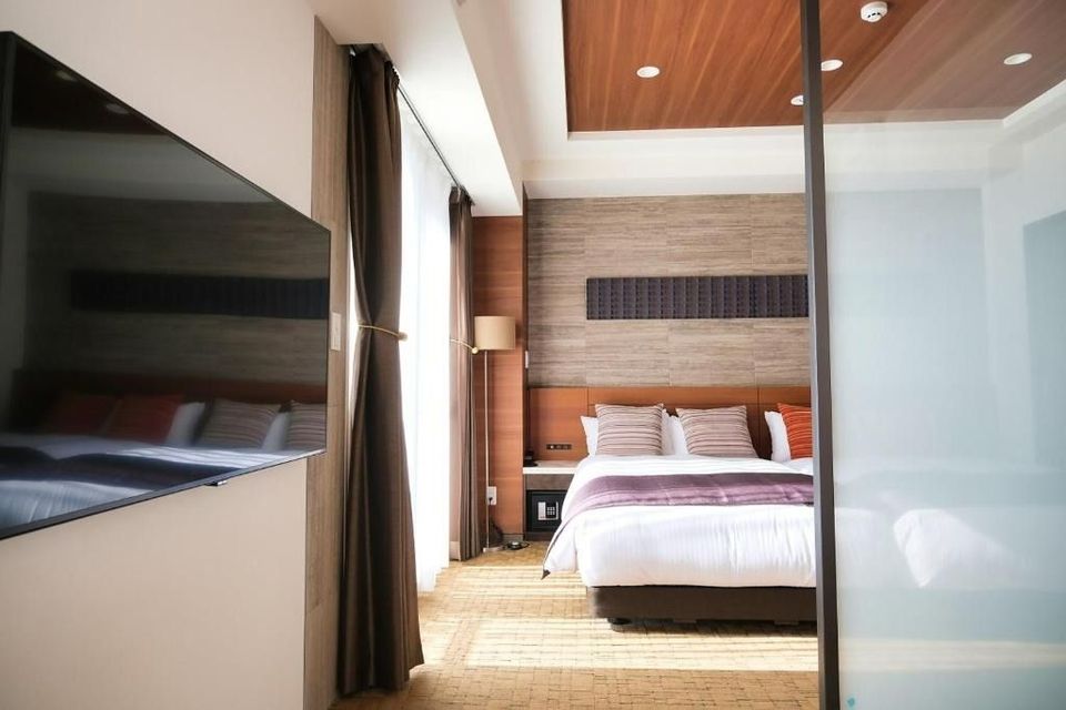 【大阪萬博推薦】LUXCARE飯店｜谷町四丁目站步行3分/近大阪城-豪華雙床房-2