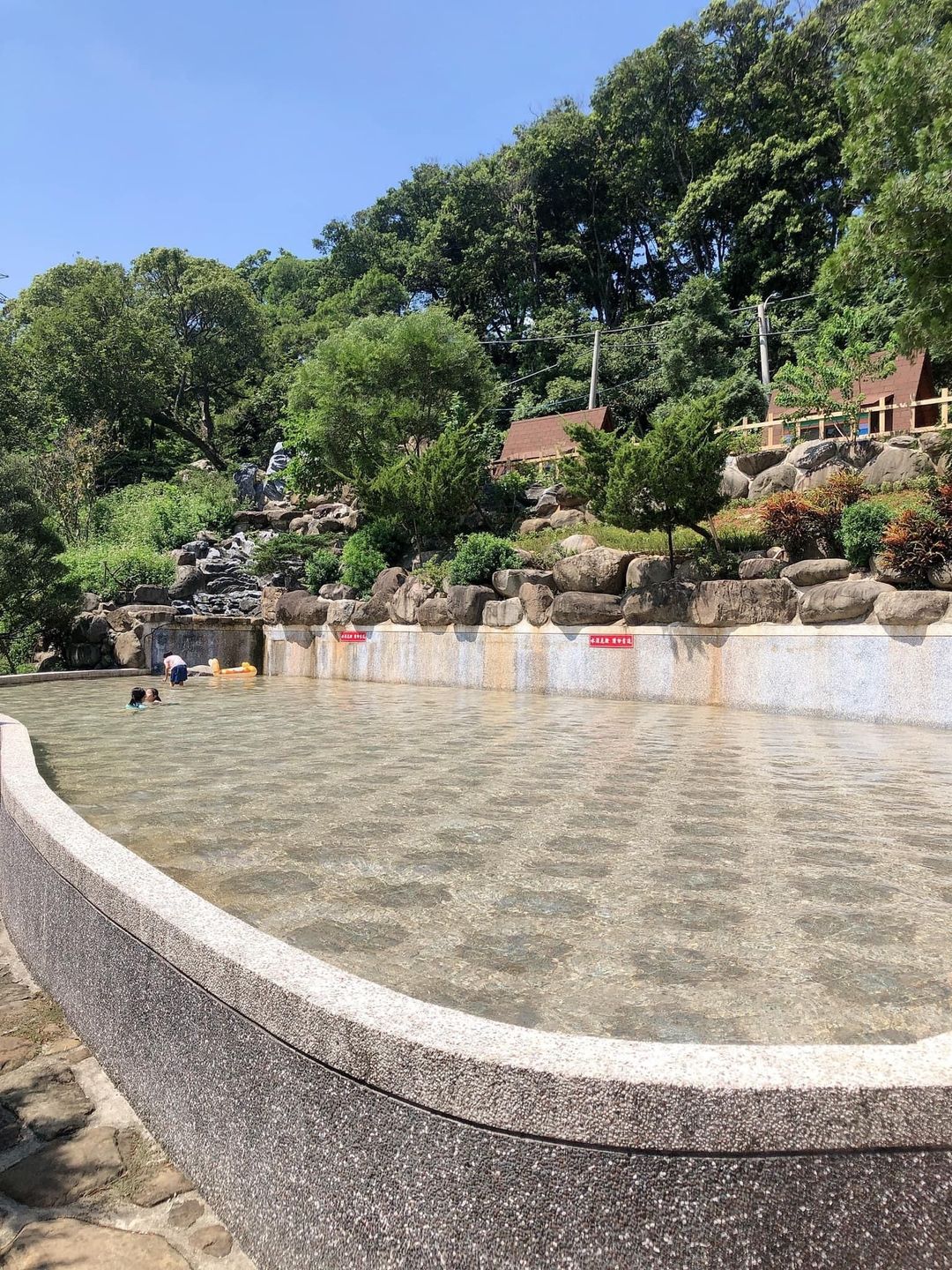 晃晃印地安露营区｜神殿帐、附早餐、戏水池