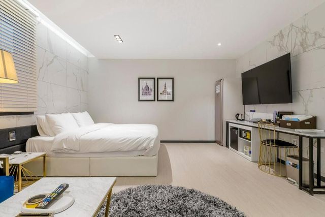 釜山空中酒店｜緊鄰輕軌機場站-標準雙人房-2