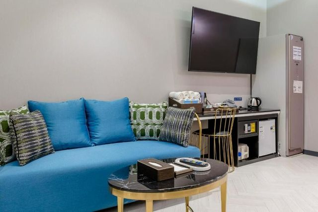 釜山空中酒店｜緊鄰輕軌機場站-雙床房-5