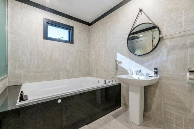 釜山空中酒店｜緊鄰輕軌機場站-雙床房-7