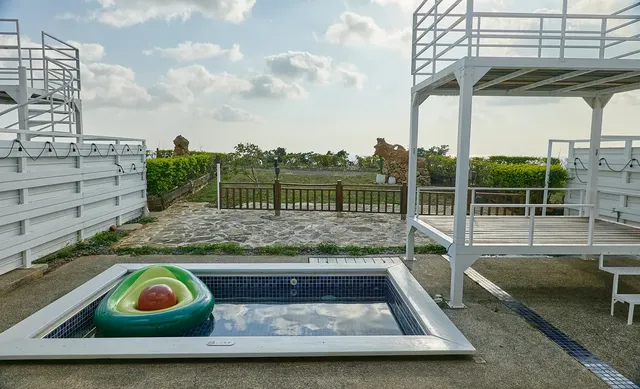 墾丁 崖居｜4-6人獨棟VILLA｜私人泳池、寵物友善-海景樓中樓4人Villa-10