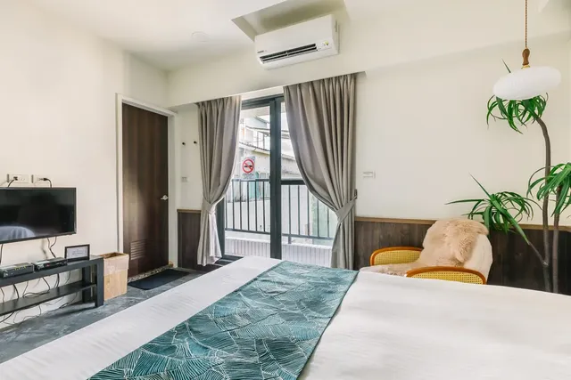 Nan Nan-Standard Double Room-502-4