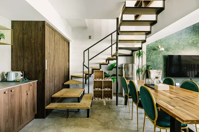 Nan Nan-Mid-floor Family Suite-501-9