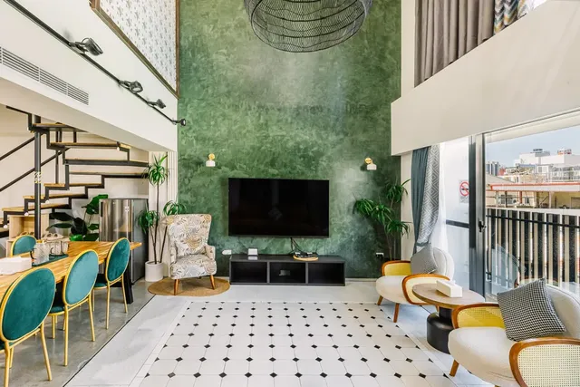 Nan Nan-Mid-floor Family Suite-501-8