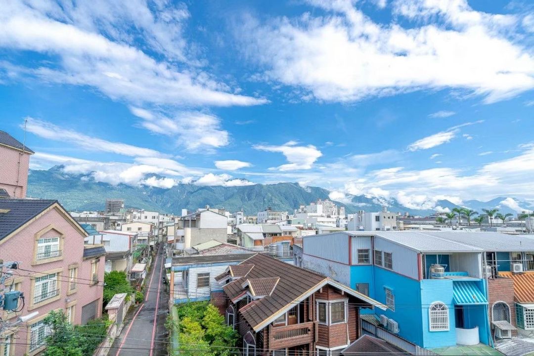放慢民宿｜6-14人花蓮包棟｜近夜市（一天只接一組旅客)