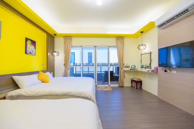 Penghu Pin Cheng BNB-203 quadruple room with balcony-3