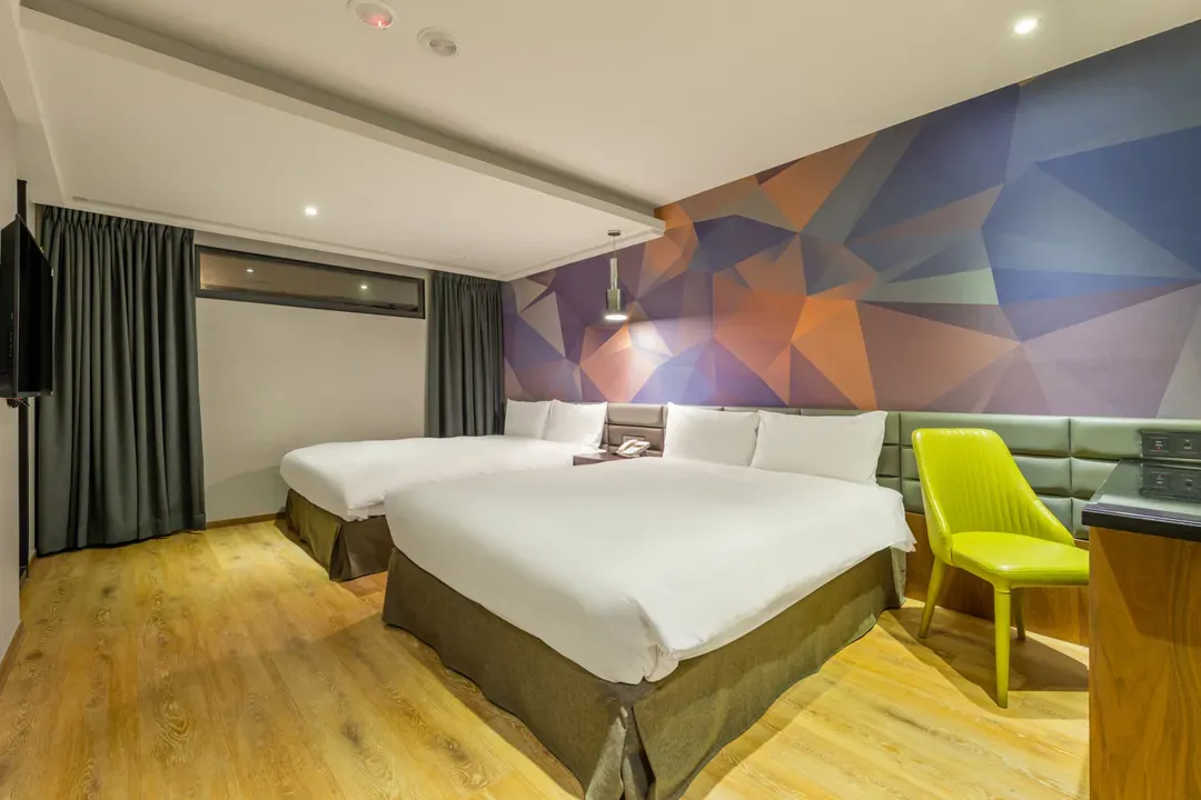 CHECK inn Taichung Wenxin Zhongqing