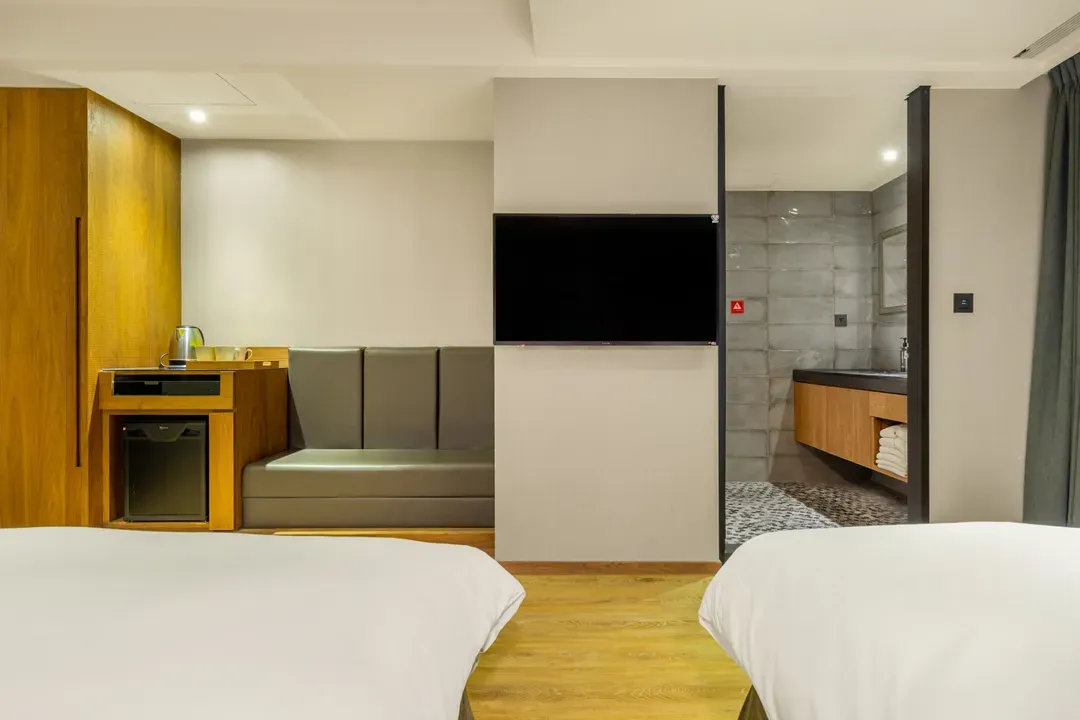 CHECK inn Taichung Wenxin Zhongqing
