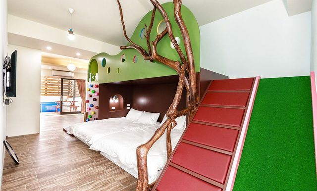23here親子民宿｜溜滑梯&戲水池｜電梯&車站｜兒童電動車-樹屋歷險四人房-2