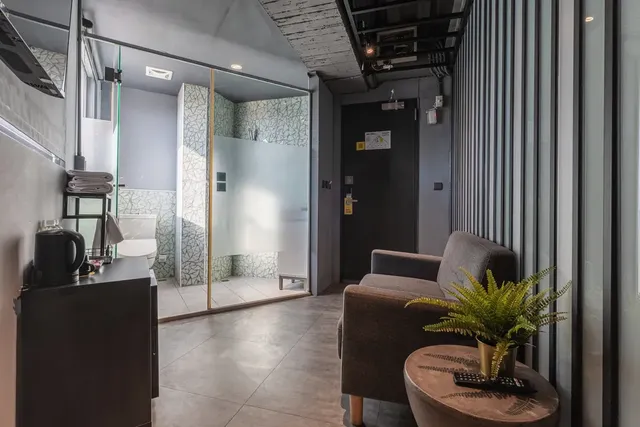 CHECK inn Taichung LiMing-Economy Double Room without Window-6