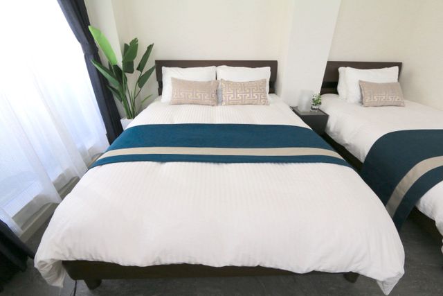 Double bed