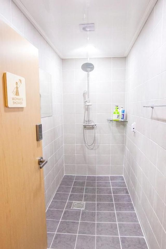 Cocoa Guesthouse-Family room with private shower-4