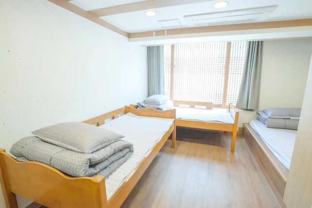 Cocoa Guesthouse-Triple Room-5