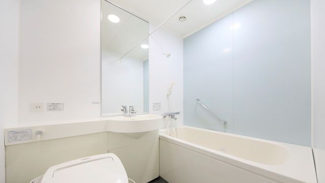 Bathroom unit bath