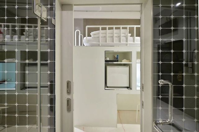 披耶嘉森旅舍 (House Of Phraya Jasaen)-黑與白 (含早餐) (Black & White (Room with breakfast))-6