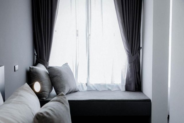 CREW Hotel-Standard Double Room-5